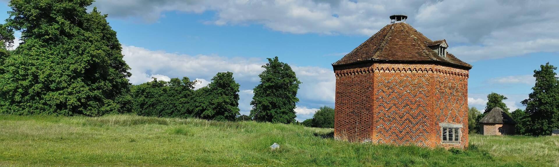 The octagonal garden pavilion at Ascott Park
